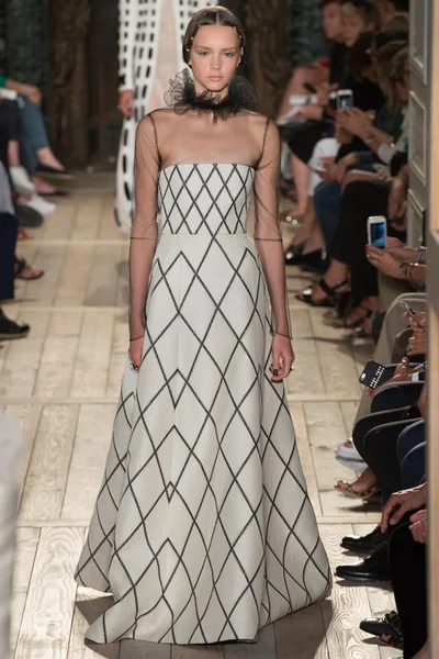 Look 46